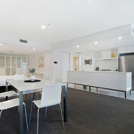 Q Tower At Surfers Paradise - Self Contained Apartments Gold Coast Exterior photo