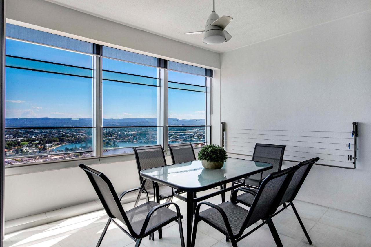 Q Tower At Surfers Paradise - Self Contained Apartments Gold Coast Exterior photo