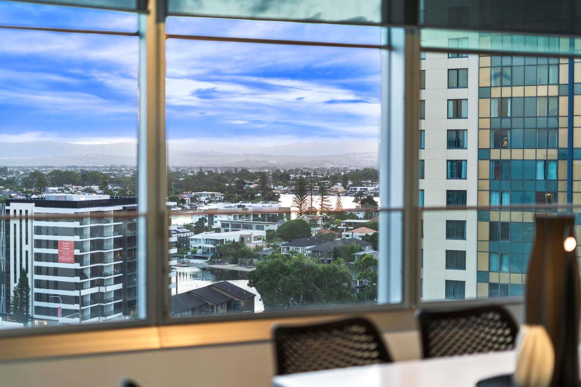 Q Tower At Surfers Paradise - Self Contained Apartments Gold Coast Exterior photo